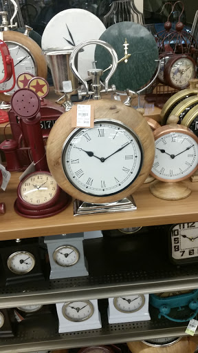 Home Goods Store «Tuesday Morning», reviews and photos, 233 Commerce Dr, Peachtree City, GA 30269, USA