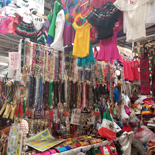 Shopping Mall «Desert Sky Mall», reviews and photos, 7611 W Thomas Rd, Phoenix, AZ 85033, USA