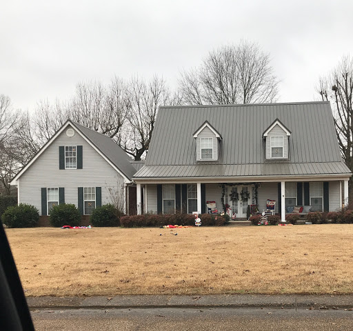 Mcclain Co Roofing in Coldwater, Mississippi