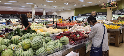 Korean Grocery Store «H Mart», reviews and photos, 3301 184th St SW, Lynnwood, WA 98037, USA
