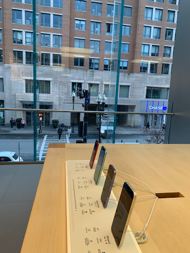 Computer Store «Apple Boylston Street», reviews and photos, 815 Boylston St, Boston, MA 02116, USA