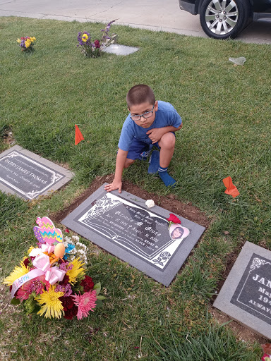 Florist «Ron & Alicia Robinson Florist», reviews and photos, 1610 S Grand Ave, Glendora, CA 91740, USA