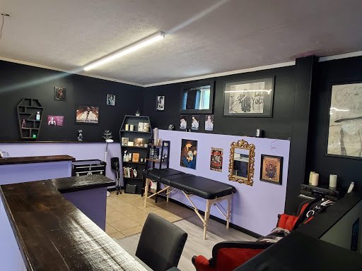 Explore portrait sleeve tattoo ideas, creative tattoo ideas in Brandenburg, available at Envious Ink Studio