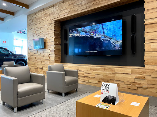 Toyota Dealer «Atkinson Toyota South Dallas», reviews and photos, 39660 Lyndon B Johnson Fwy, Dallas, TX 75237, USA