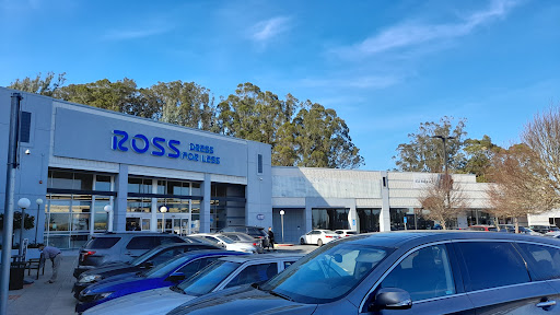 Clothing Store «Ross Dress for Less», reviews and photos, 19 Colma Blvd, Colma, CA 94014, USA