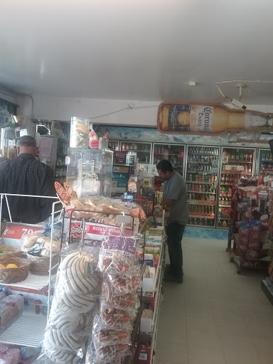 Almond Tree Market, 104 Cecil Ave, Delano, CA 93215, USA, 