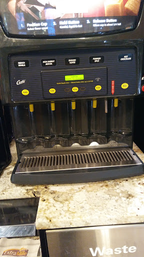 Gas Station «Chevron», reviews and photos, 993 Lawson Ave, Woodburn, OR 97071, USA