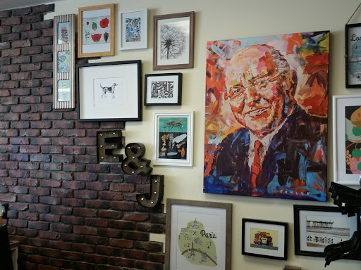 Thrift Store «Edgar & James – Goodwill Specialty Store & Donation Center», reviews and photos, 317 Torrance Blvd, Redondo Beach, CA 90277, USA