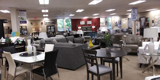Furniture Store «Raymour & Flanigan Furniture and Mattress Store», reviews and photos, 275 Glen Cove Rd, Carle Place, NY 11514, USA