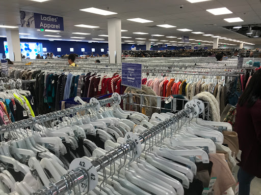 Thrift Store «Goodwill», reviews and photos, 3067 W Capitol Ave, West Sacramento, CA 95691, USA