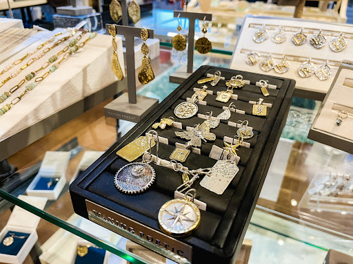 Gift Shop «Choices & More», reviews and photos, 19851 TX-46 Suite 104, Spring Branch, TX 78070, USA