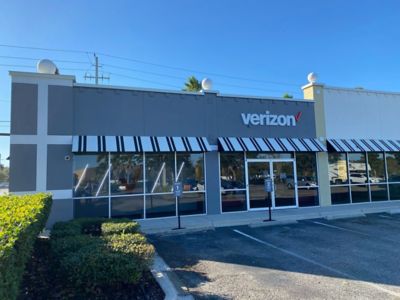 Verizon, 1615 Rinehart Rd #107, Sanford, FL 32771, USA, 