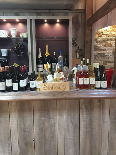 Wine Store «Long Island Wine & Spirit Merchants», reviews and photos, 1171 Jericho Turnpike, Commack, NY 11725, USA
