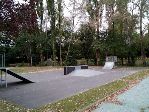 Skatepark Communal à Villaines-la-Juhel