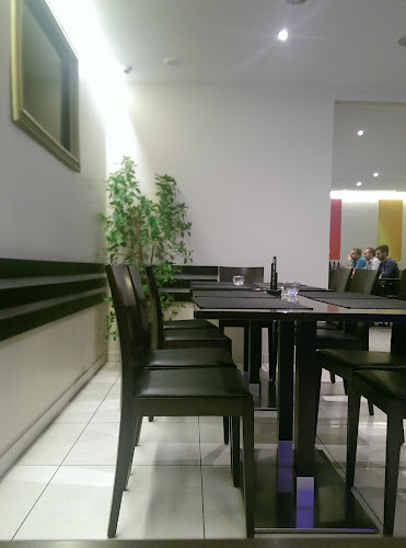 Yusuf's - Restaurant