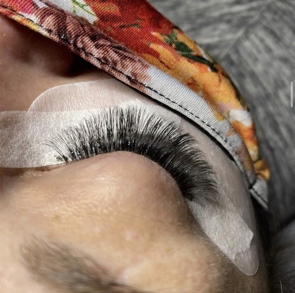 Amazing Lash Studio 35757
