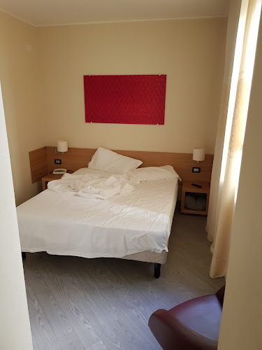 Opinii despre Hotel Italia în Cagliari - Hotel