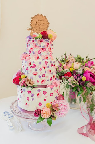 Reviews of Sugar Buttons Cakes in Norwich - Bakery