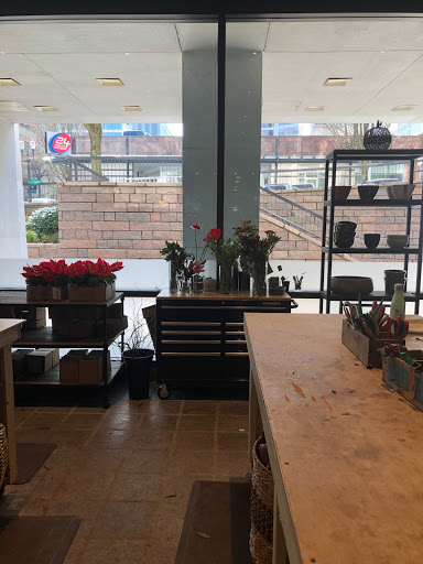 Florist «Lubliner Florist», reviews and photos, 1300 SW 5th Ave #120, Portland, OR 97201, USA