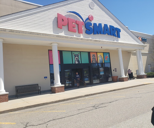 Pet Supply Store «PetSmart», reviews and photos, 88 Shops at 5 Way, Plymouth, MA 02360, USA