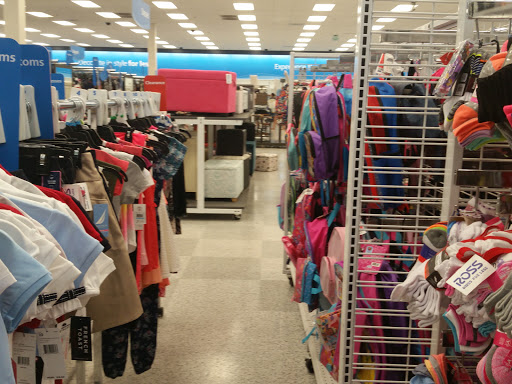 Clothing Store «Ross Dress for Less», reviews and photos, 4240 Kearny Mesa Rd, San Diego, CA 92111, USA