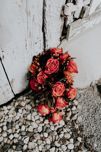 Florist «Raindrops N Roses», reviews and photos, 530 E Broadway St, Shelbyville, IN 46176, USA