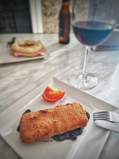 Bar La Villa en Almería>


<h2 class=