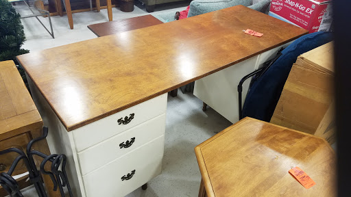 Thrift Store «Goodwill - Chanhassen», reviews and photos, 80 W 78th St, Chanhassen, MN 55317, USA