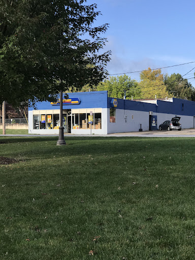 Auto Parts Store «NAPA Auto Parts - Front Automotive Parts Co», reviews and photos, 1824 Front St, Cuyahoga Falls, OH 44221, USA