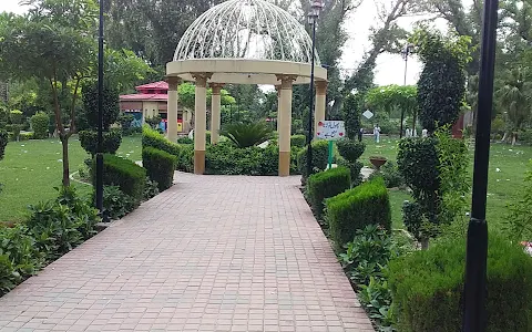 Khalid Bin Waleed Park image