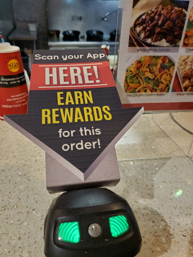 Asian Restaurant «Pick Up Stix Fresh Asian Flavors», reviews and photos, 24231 Crenshaw Blvd, Torrance, CA 90505, USA