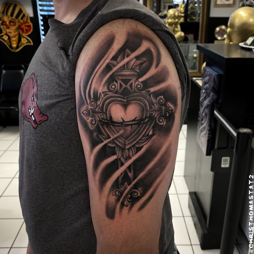 Tattoo Shop «Golden Lotus Tattoo Studio», reviews and photos, 3901 E Kiehl Ave C, Sherwood, AR 72120, USA