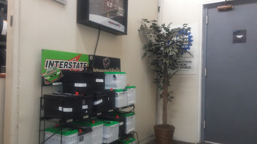 Tire Shop «M & R Tire and Auto Center», reviews and photos, 415 Washington St, City of Orange, NJ 07050, USA