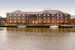 Premier Inn Isle Of Wight (Newport) hotel