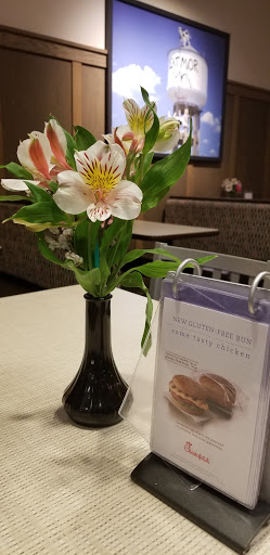 Fast Food Restaurant «Chick-fil-A», reviews and photos, 3391 University Blvd, Winter Park, FL 32792, USA