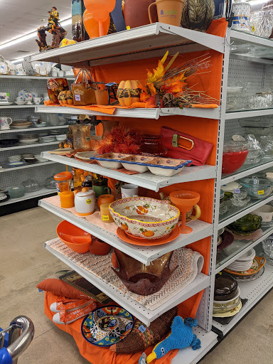 Thrift Store «Green Bay East Goodwill Retail Store & Training Center», reviews and photos