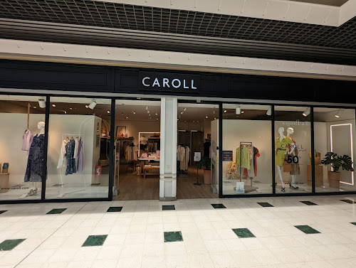 Magasin de vêtements pour femmes Caroll Reims Cormontreuil Cormontreuil