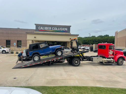 Auto Body Shop «Caliber Collision», reviews and photos, 1371 Andrews Pkwy, Allen, TX 75002, USA