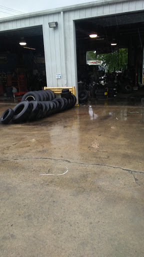 Tire Shop «Colony Tire and Service», reviews and photos, 1263 Carolina Rd, Suffolk, VA 23434, USA