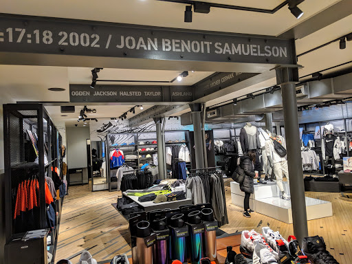 Running Store «Nike Running Bucktown», reviews and photos, 1640 N Damen Ave, Chicago, IL 60647, USA