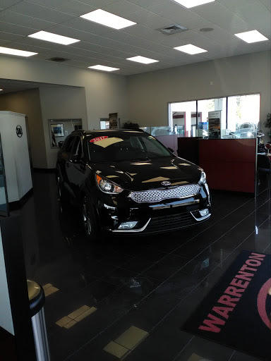 Used Car Dealer «Warrenton Kia», reviews and photos, 801 Marlin Ave, Warrenton, OR 97146, USA