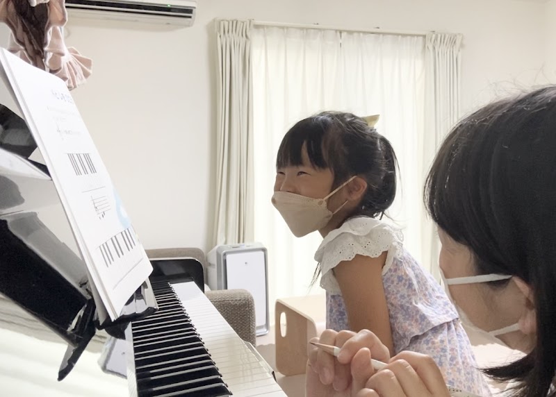 生田・長沢のリトミック・ピアノ教室こつがい音楽教室