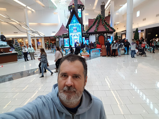 Shopping Mall «Cherry Hill Mall», reviews and photos, 2000 NJ-38, Cherry Hill, NJ 08002, USA