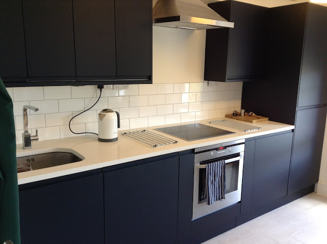 Reviews of Independent Kitchen Fitters - We Design Supply & Instal in London - Interior designer