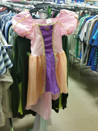 Non-Profit Organization «Goodwill Store», reviews and photos, 11 E Garner Rd, Brownsburg, IN 46112, USA