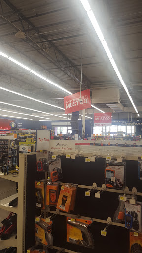 Auto Parts Store «Pep Boys Auto Parts & Service», reviews and photos, 375 E Rand Rd, Arlington Heights, IL 60004, USA