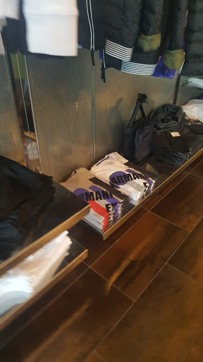 Clothing Store «A/X Armani Exchange», reviews and photos, 760 Collins Ave, Miami Beach, FL 33139, USA