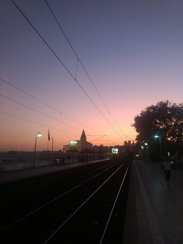 Comentários e avaliações sobre o Estação de Comboios do Estoril