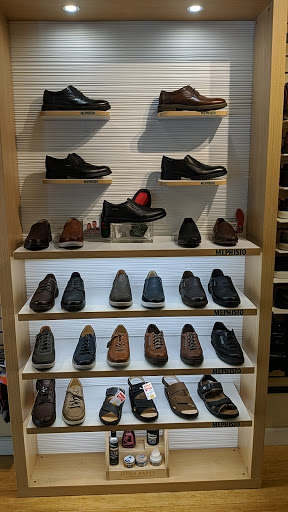 Shoe Store «Footwear etc.», reviews and photos, 463 University Ave, Palo Alto, CA 94301, USA