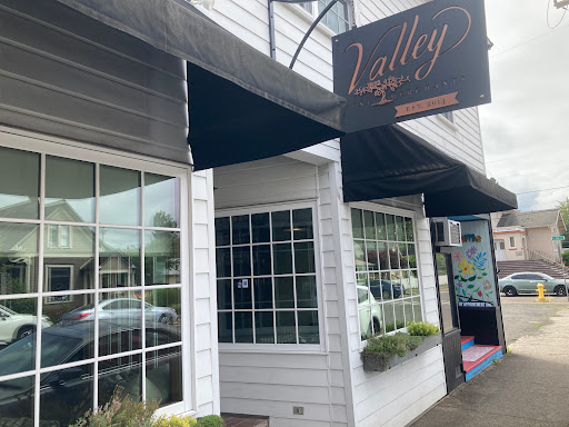 Valley Wine Merchants, 112 S College St, Newberg, OR 97132, USA, 